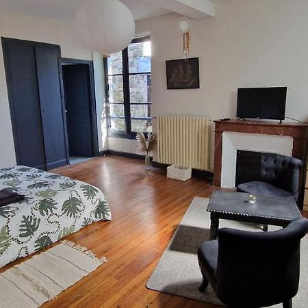 Chambre Dans Maison De Ville - 2 Personnes 올롱생테마리 외부 사진